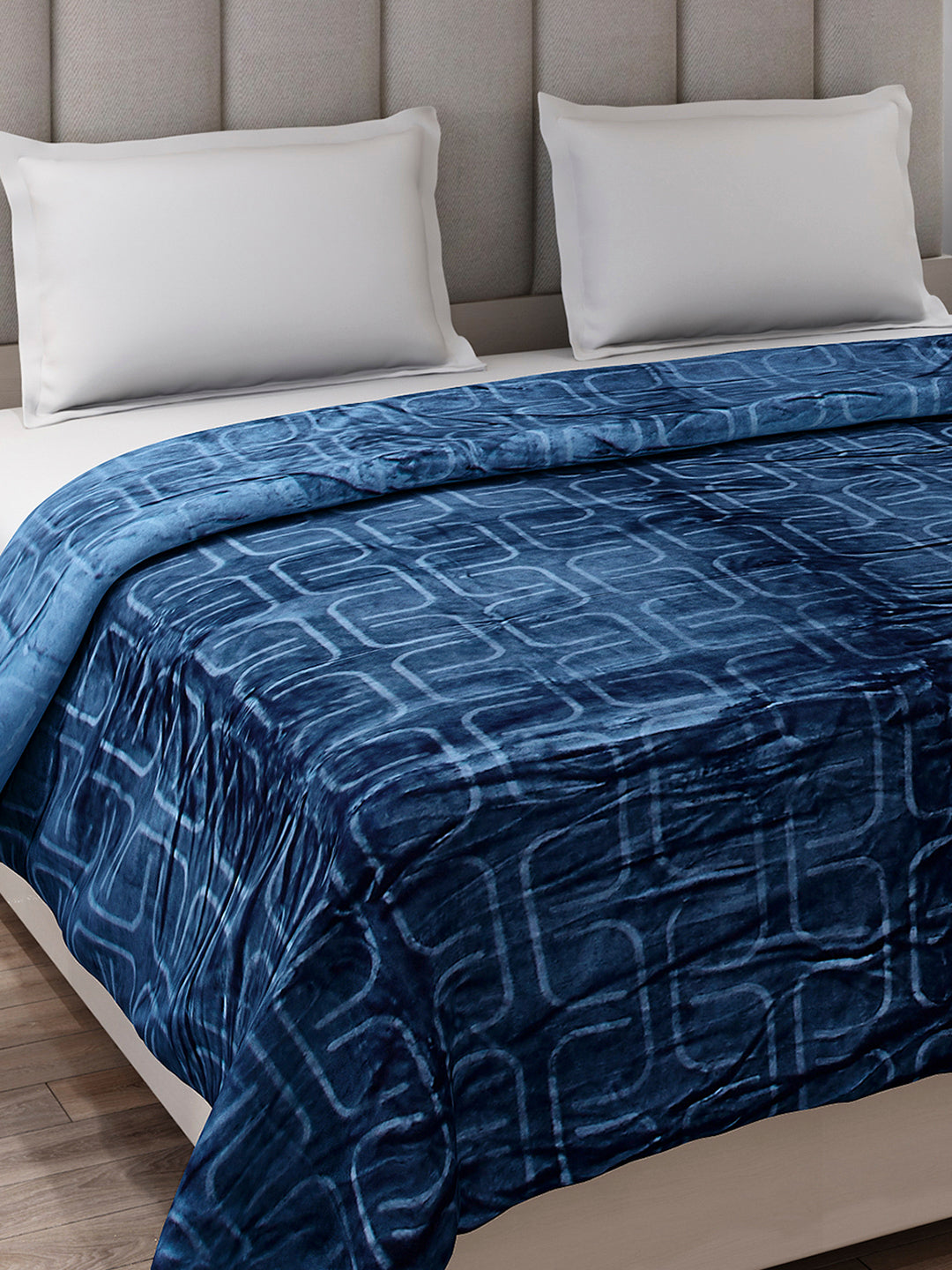 Printed Double Bed 210 GSM Blanket for AC Room - (Frosty)