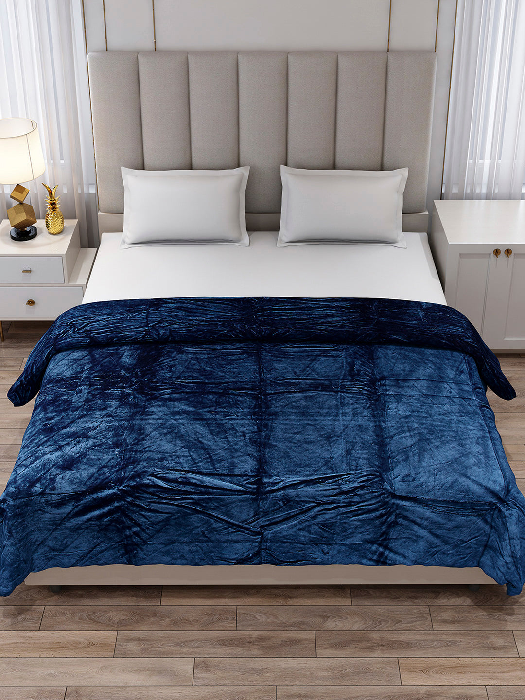 Solid Double Bed 300 GSM Blanket for AC Room - (Fusion)