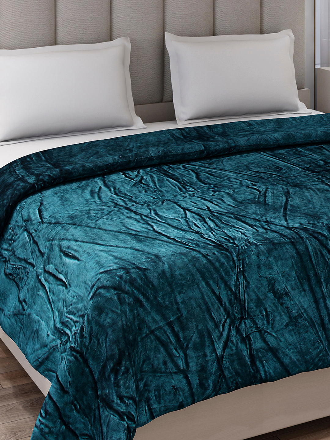 Solid Double Bed 300 GSM Blanket for AC Room - (Fusion)