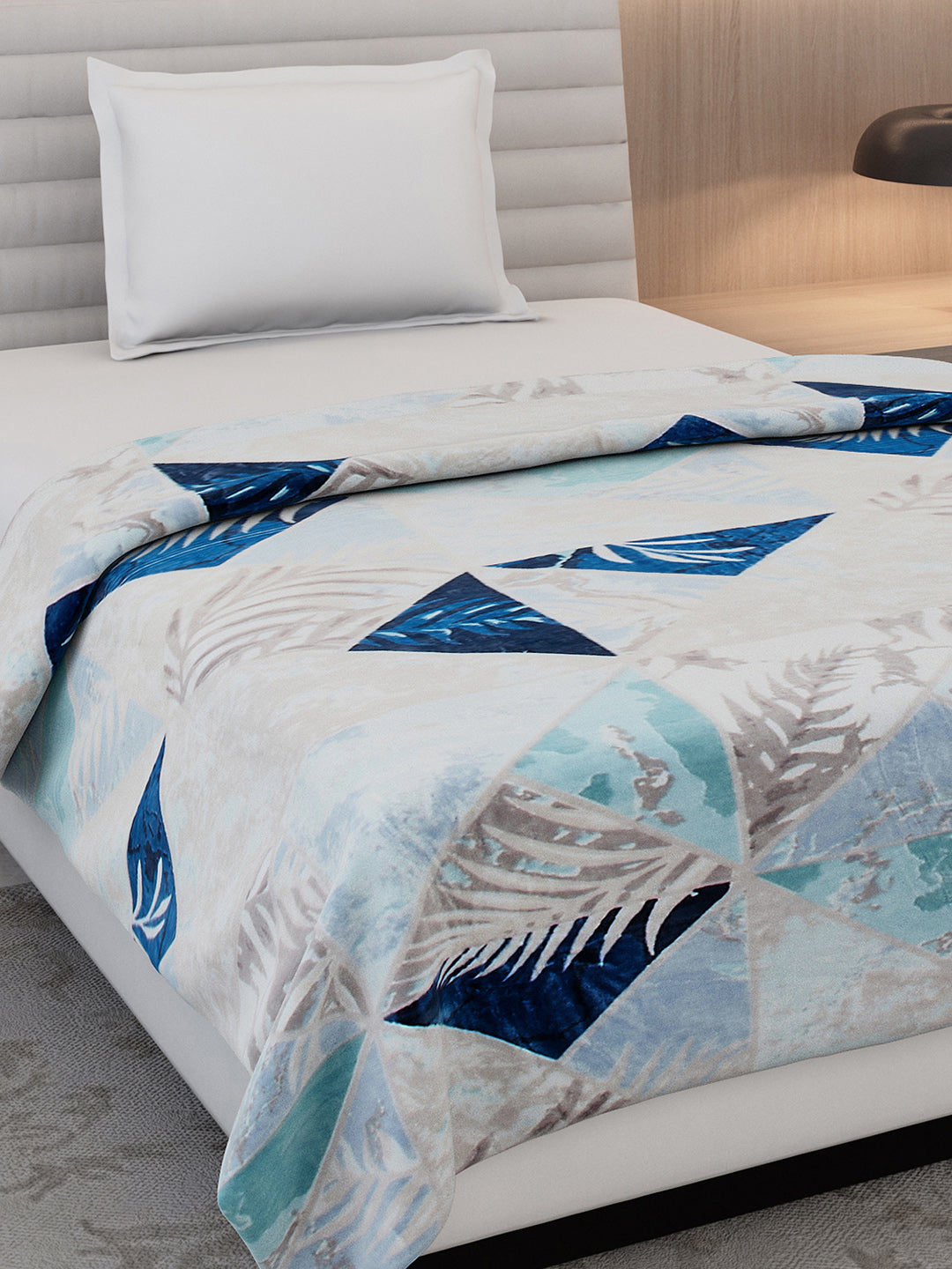 Printed Single Bed 300 GSM Blanket for AC Room - (Legacy)