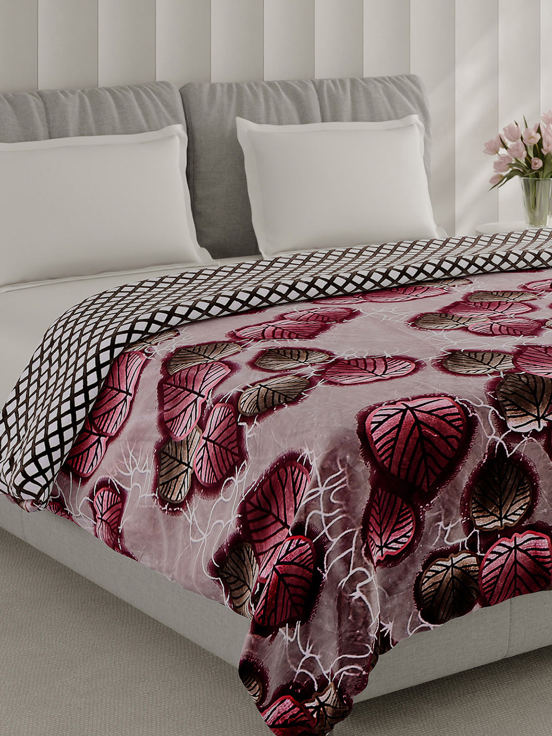 Printed Double Bed 350 GSM Blanket for AC Room - (Manhattan)