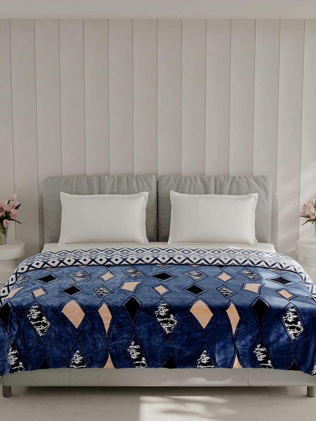 Printed Double Bed 350 GSM Blanket for AC Room - (Manhattan)