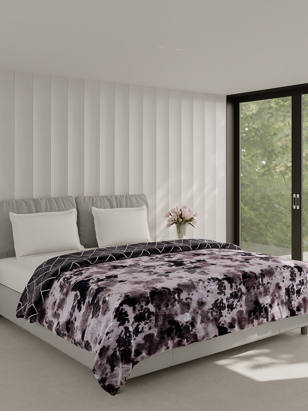 Printed Double Bed 350 GSM Blanket for AC Room - (Manhattan)