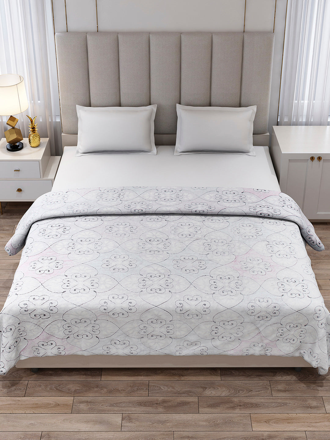 Printed Double Bed 300 GSM Blanket for AC Room - (Matrix)