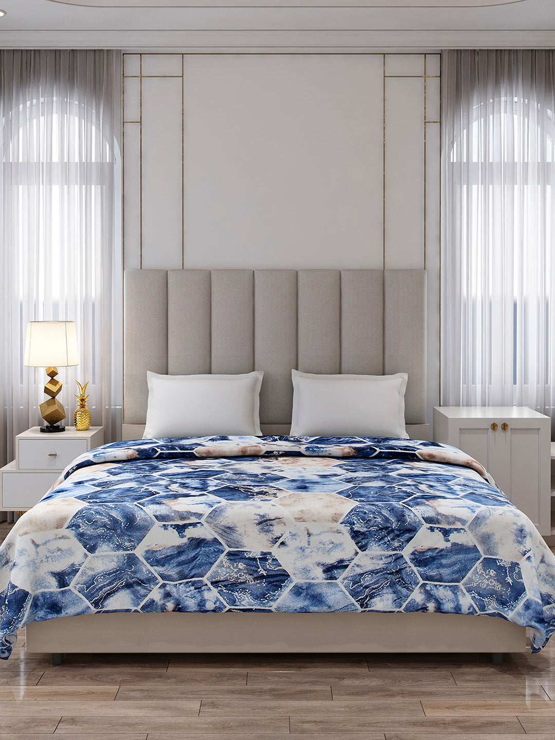 Printed Double Bed 354 GSM Blanket for AC Room - (Opera)