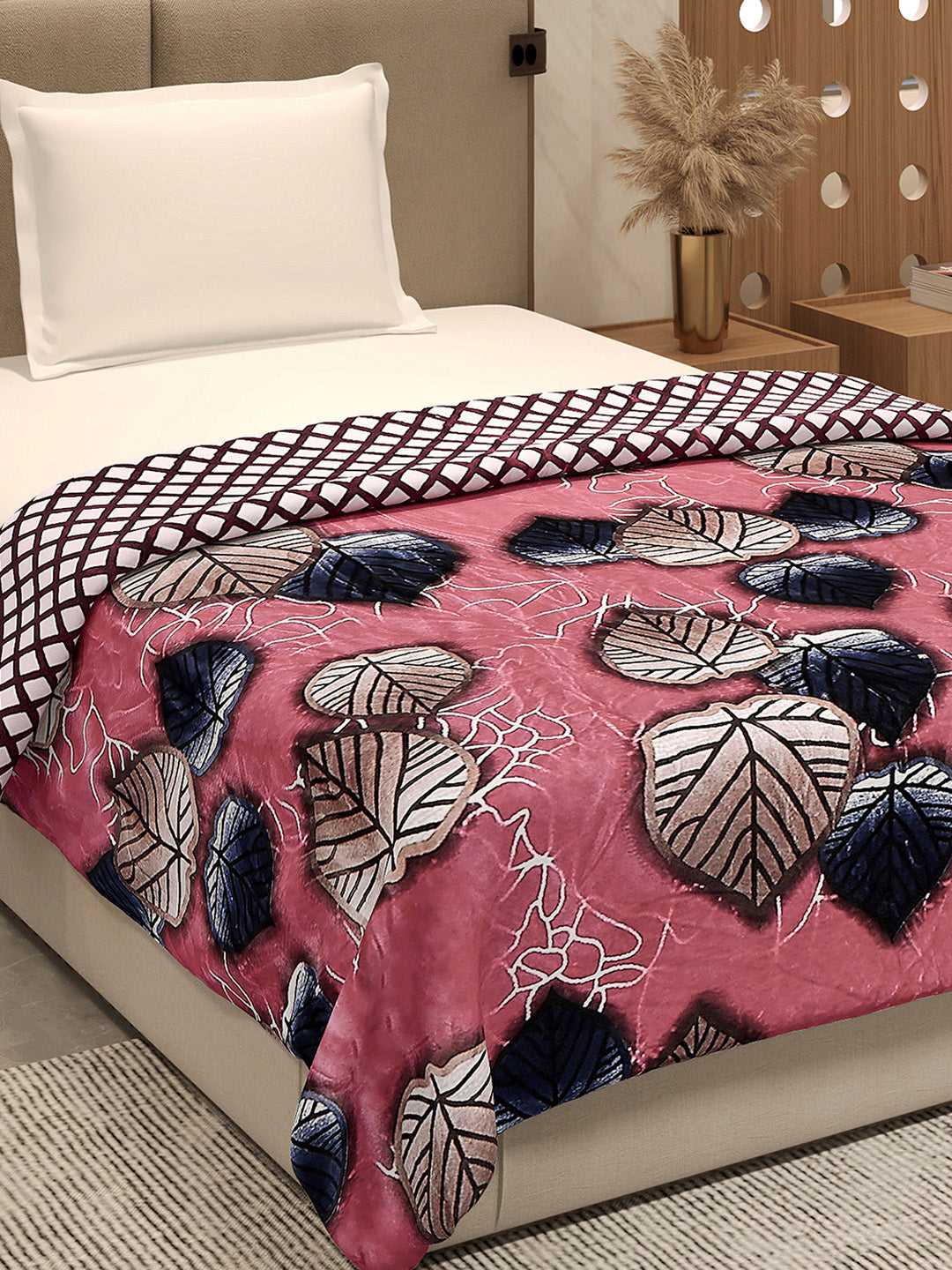 Printed Single Bed 350 GSM Blanket for AC Room - (Paramount)