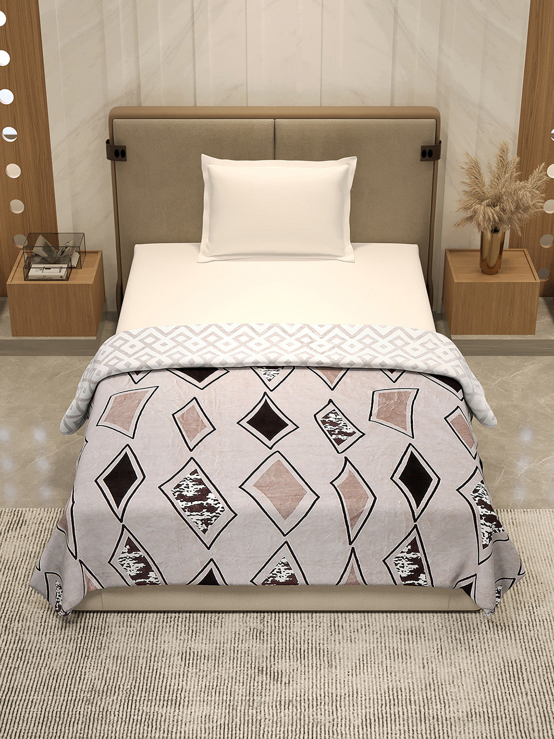 Printed Single Bed 350 GSM Blanket for AC Room - (Paramount)