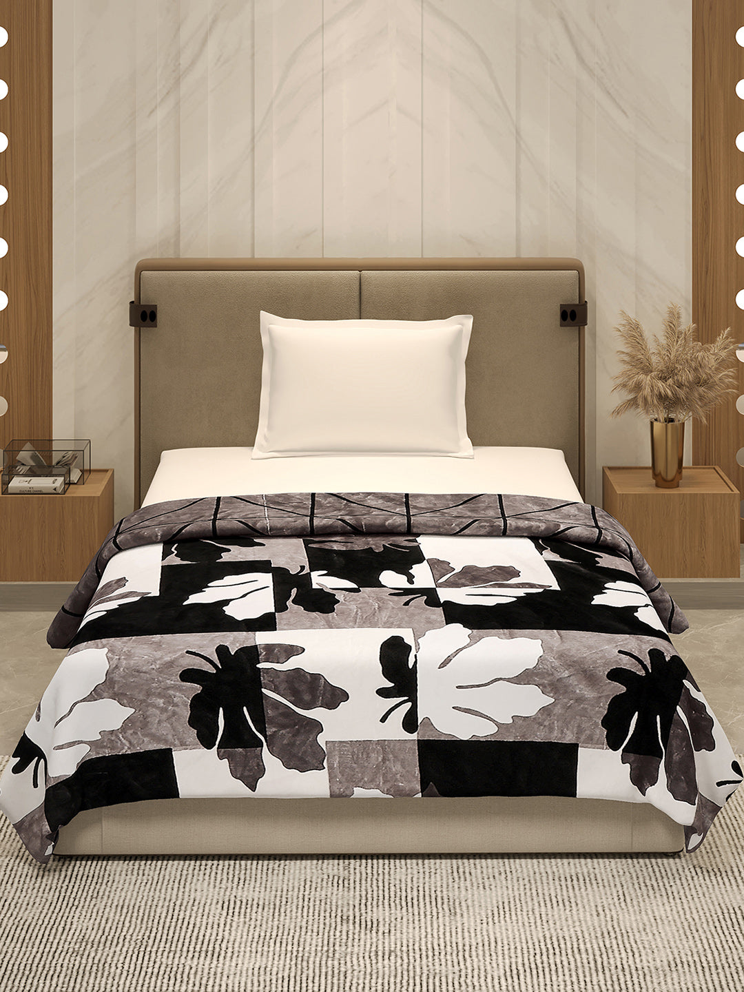 Printed Single Bed 350 GSM Blanket for AC Room - (Paramount)