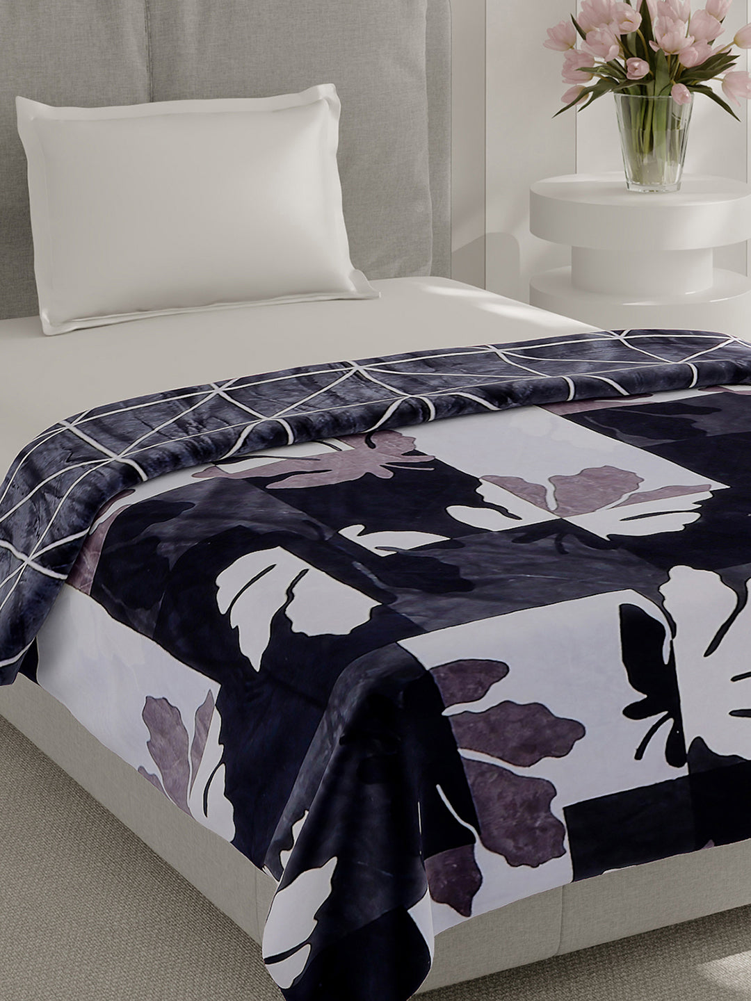 Printed Single Bed 350 GSM Blanket for AC Room - (Paramount)