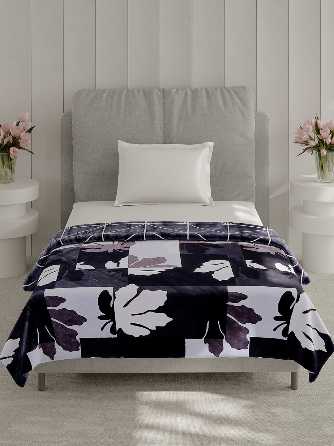 Printed Single Bed 350 GSM Blanket for AC Room - (Paramount)