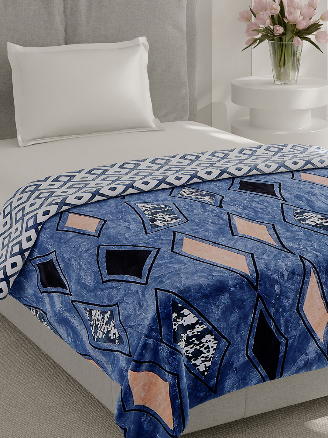 Printed Single Bed 350 GSM Blanket for AC Room - (Paramount)