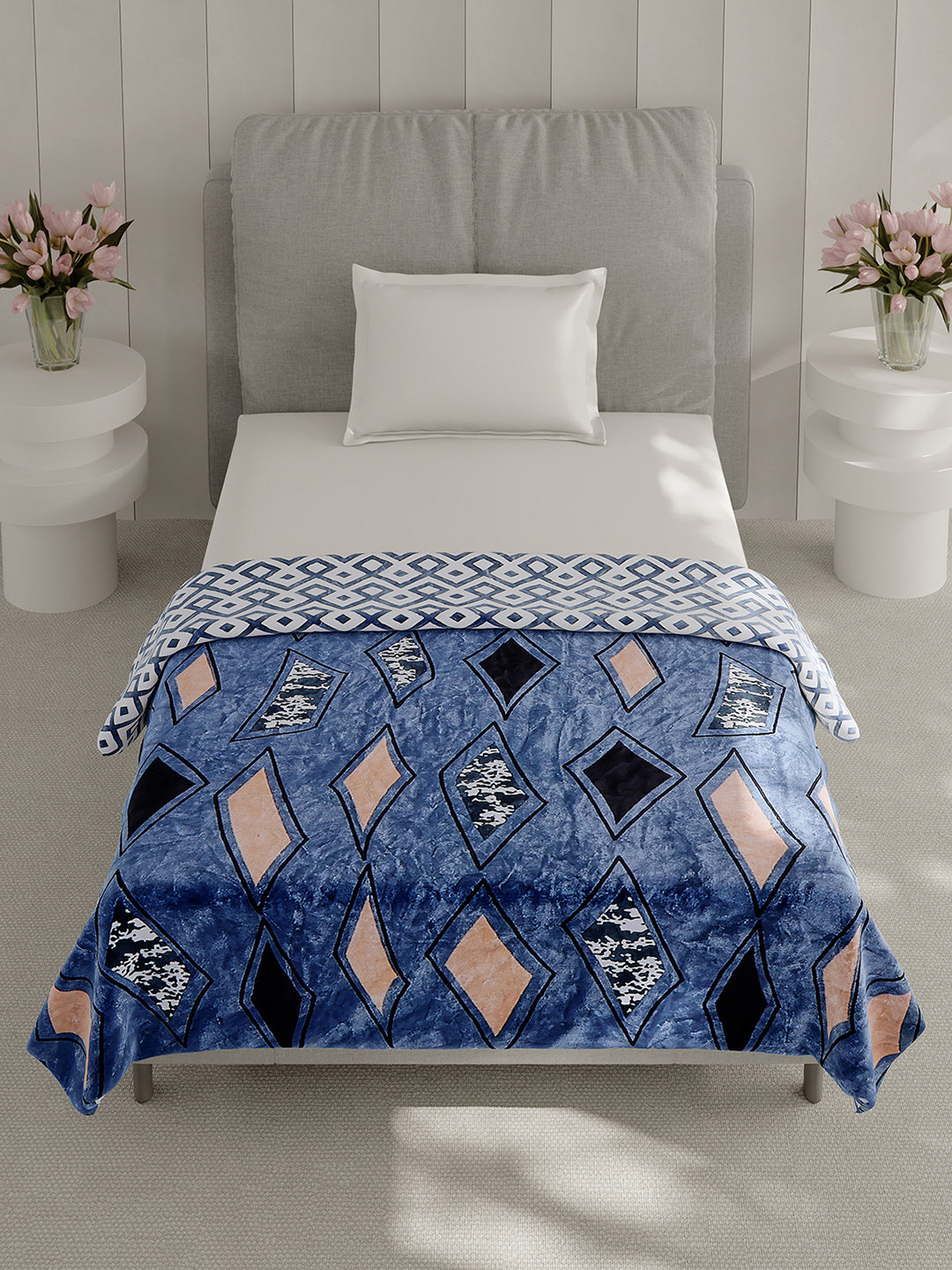 Printed Single Bed 350 GSM Blanket for AC Room - (Paramount)