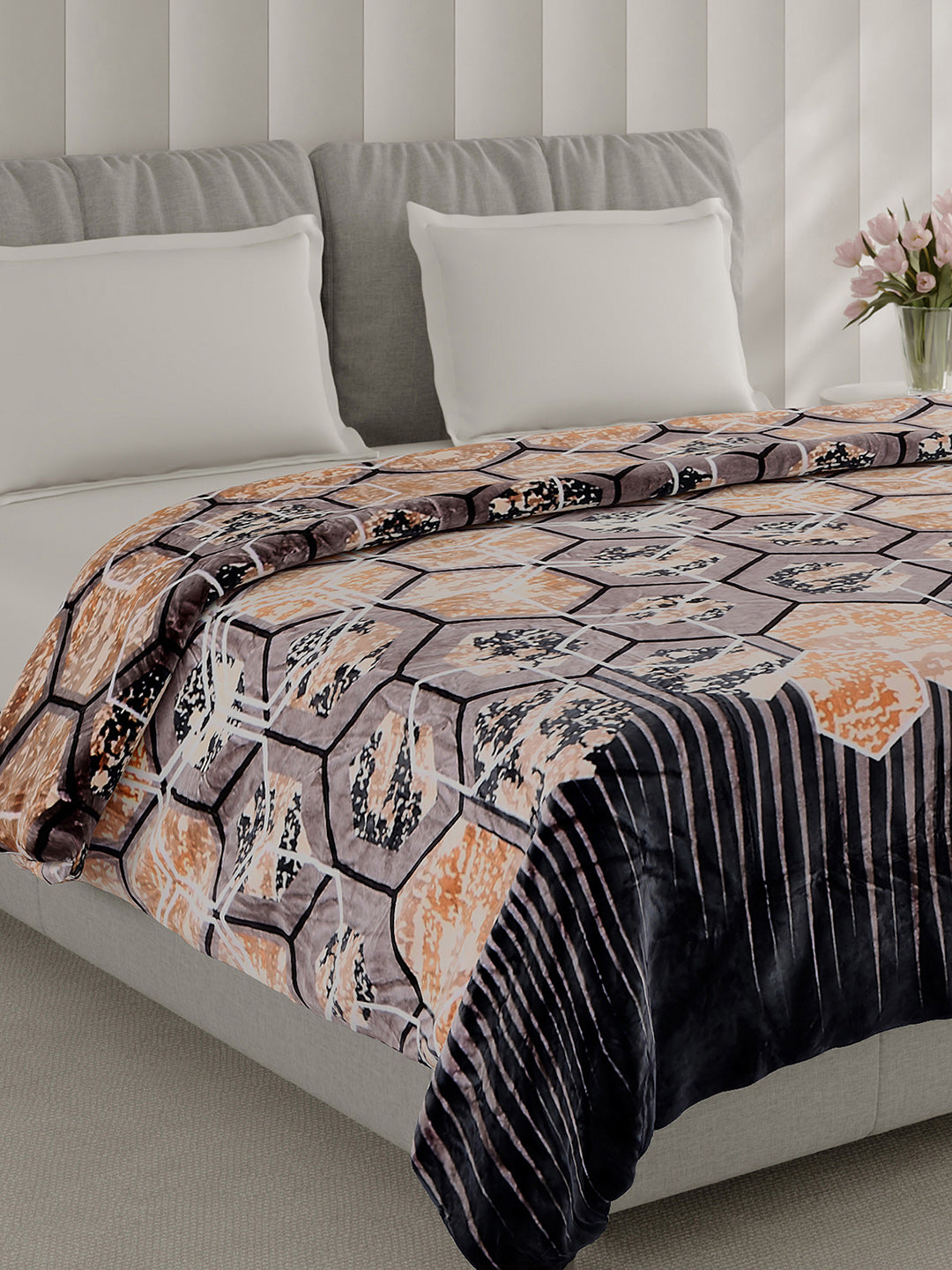 Printed Double Bed 240 GSM Blanket for AC Room - (Plushy)