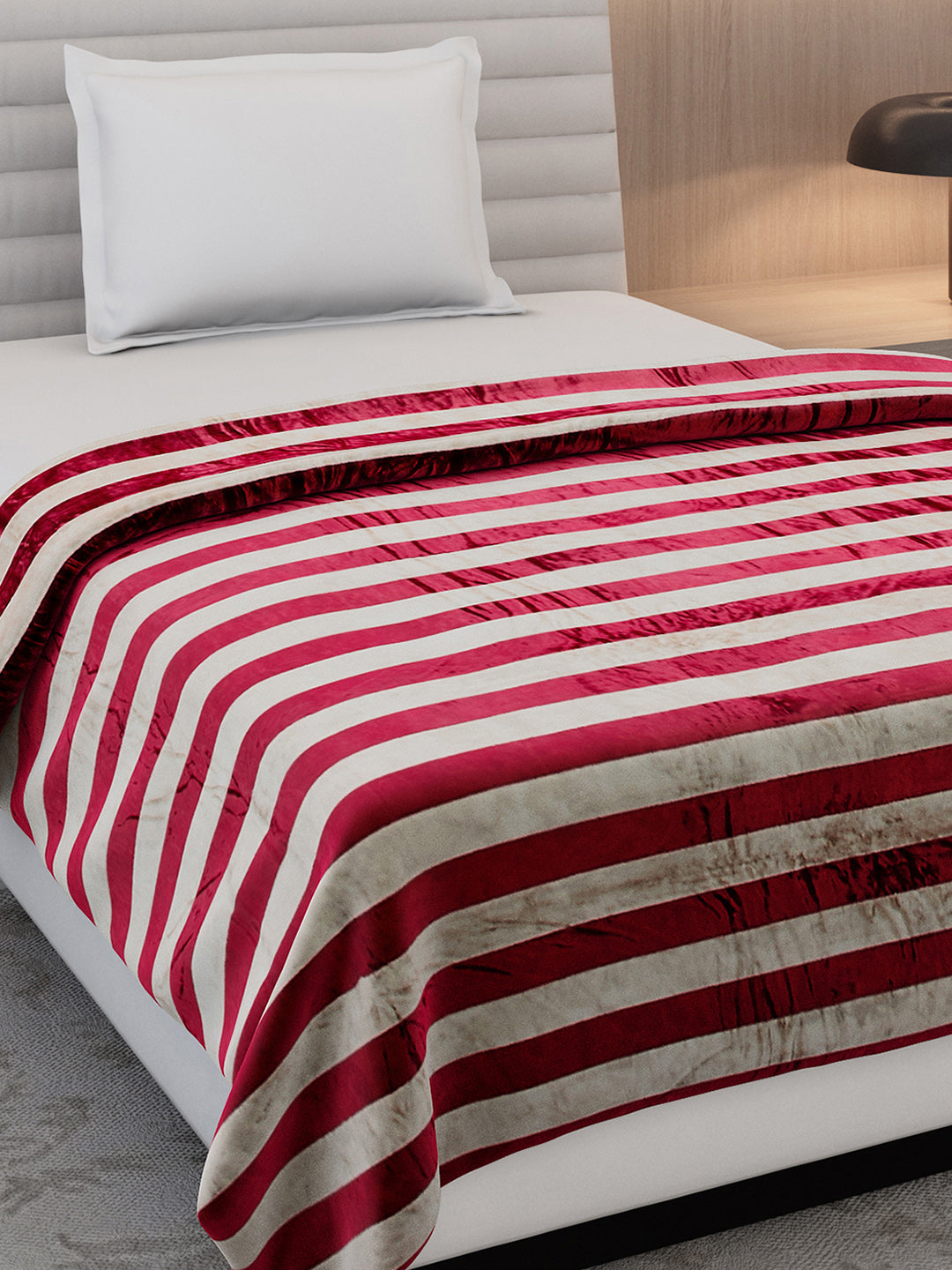 Striped Single Bed 300 GSM Blanket for AC Room - (Tribal)