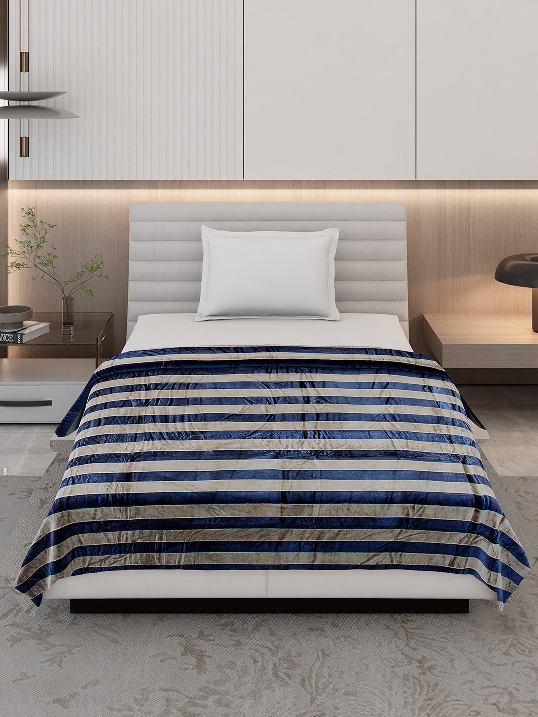 Striped Single Bed 300 GSM Blanket for AC Room - (Tribal)