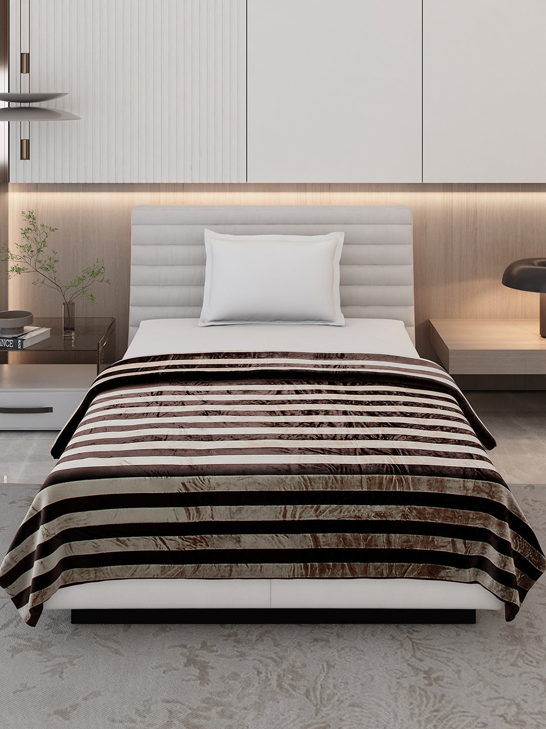 Striped Single Bed 300 GSM Blanket for AC Room - (Tribal)