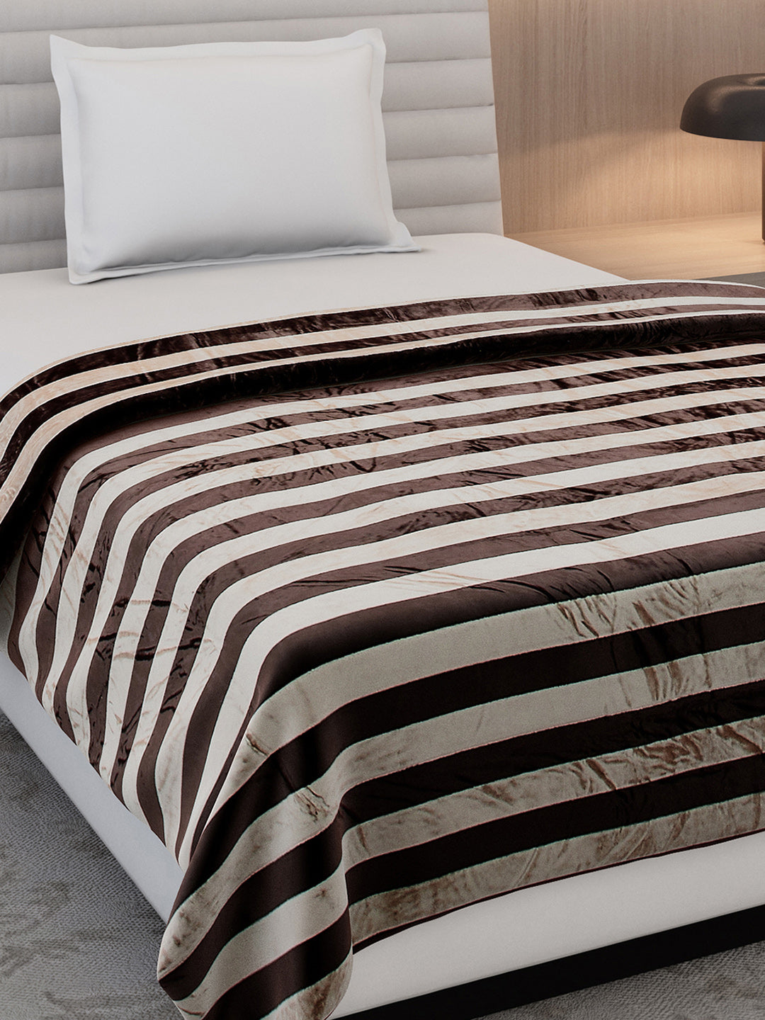 Striped Single Bed 300 GSM Blanket for AC Room - (Tribal)