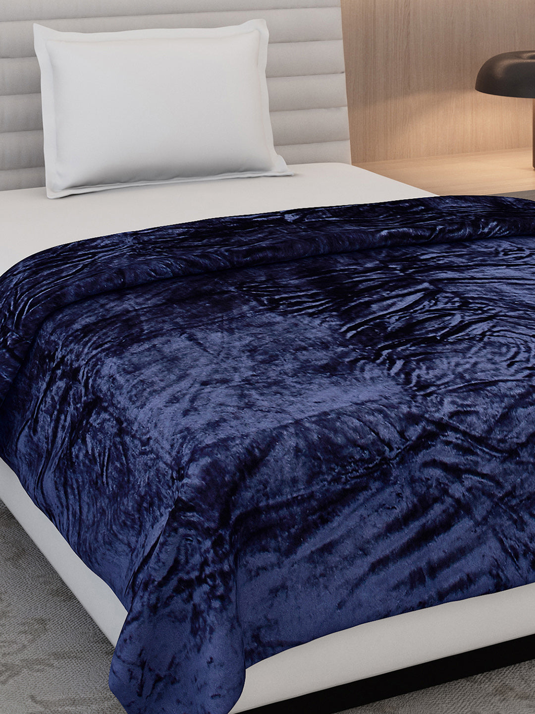 Solid Single Bed 300 GSM Blanket for AC Room - (Vivid)