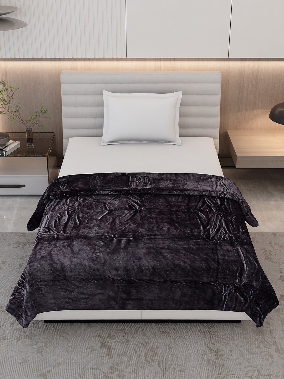 Solid Single Bed 300 GSM Blanket for AC Room - (Vivid)