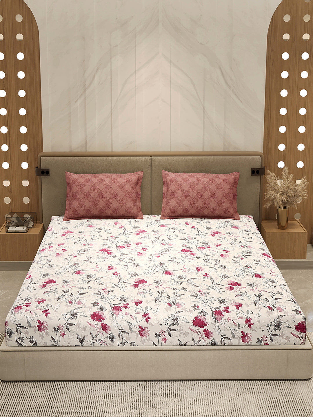 110 GSM Polyester Double Bed 1 Bedsheet with 2 Pillow Cover (Aromatica)