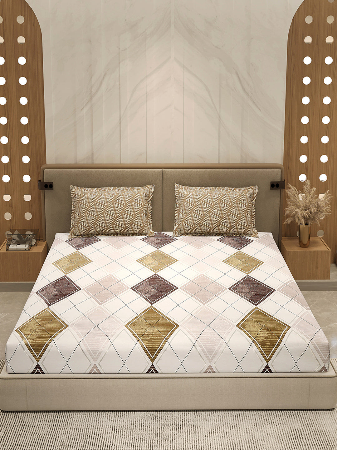 110 GSM Polyester Double Bed 1 Bedsheet with 2 Pillow Cover (Aromatica)