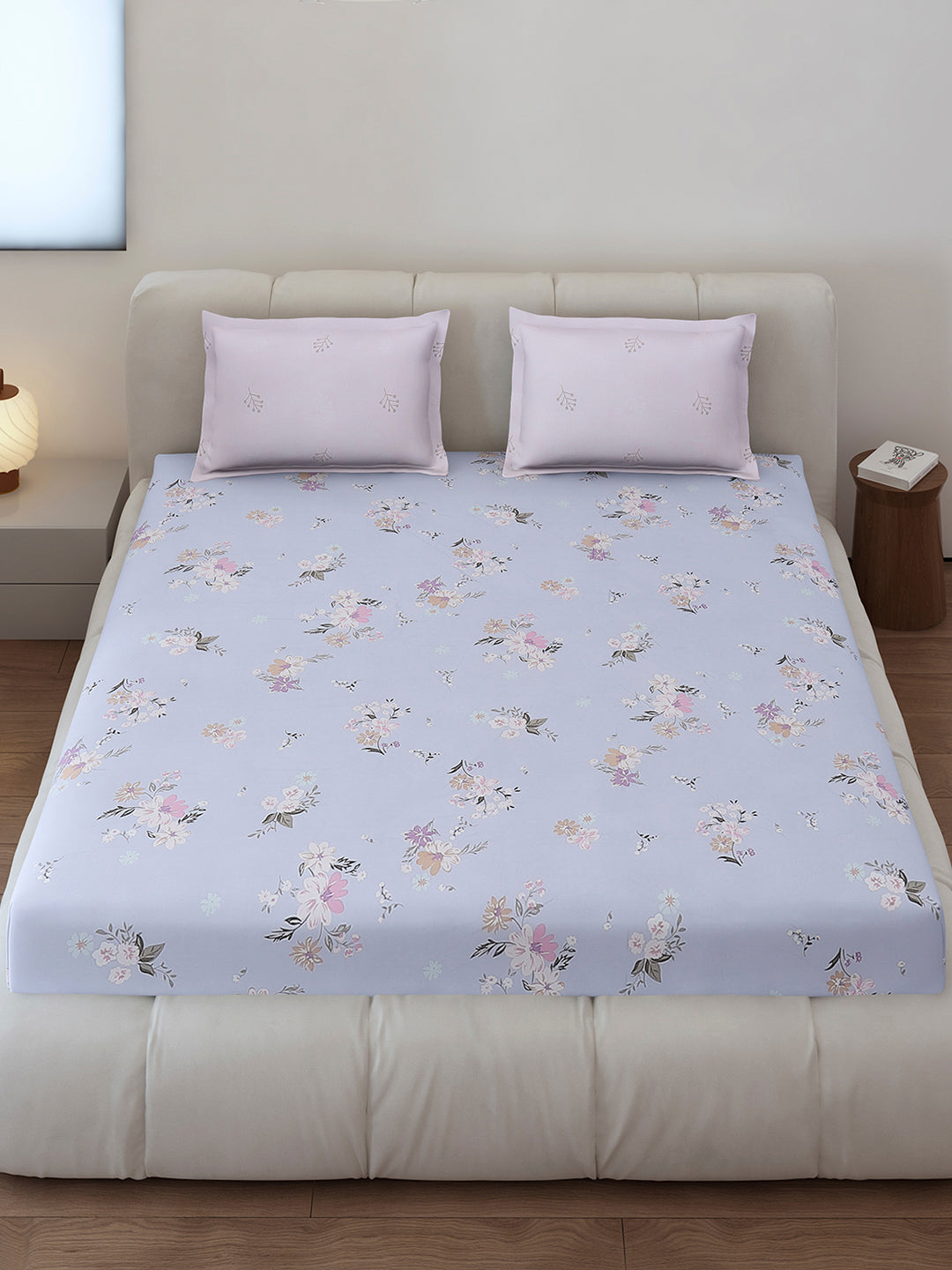 130 GSM Polyester King Size 1 Bedsheet with 2 Pillow Covers (Edmond)