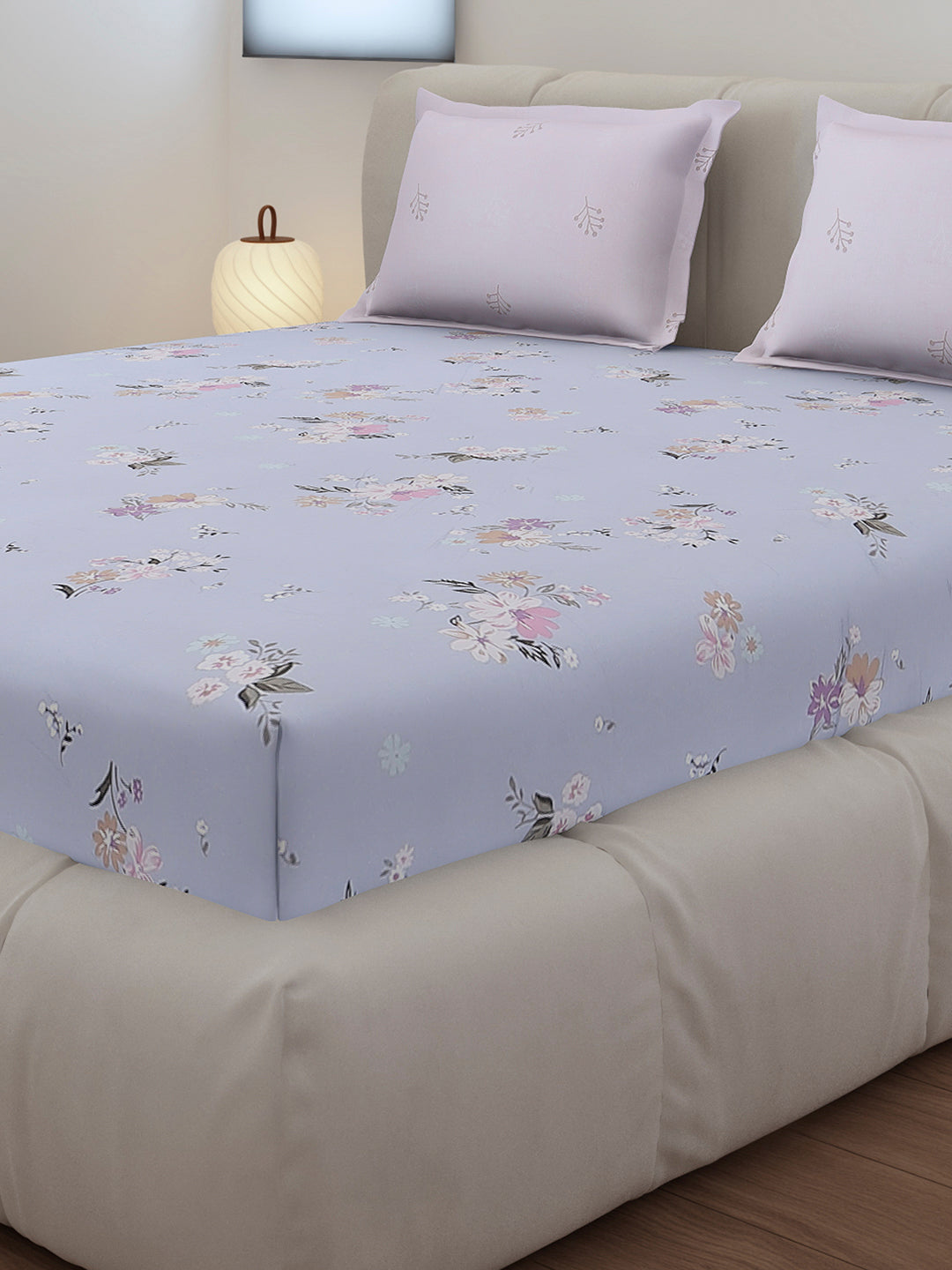 130 GSM Polyester King Size 1 Bedsheet with 2 Pillow Covers (Edmond)