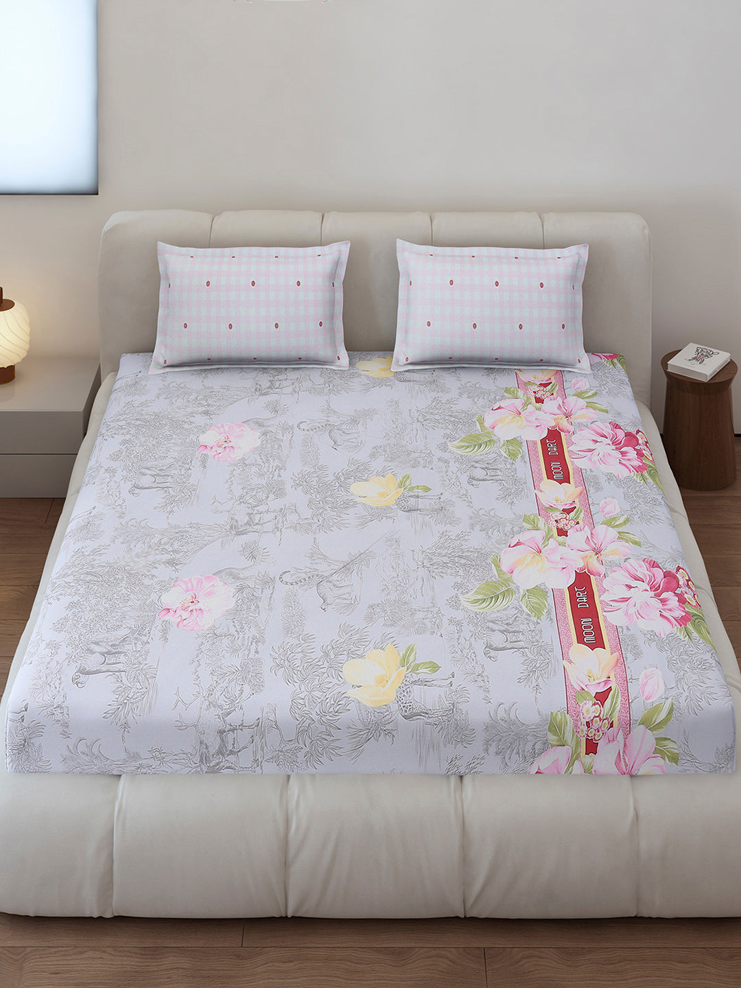 130 GSM Polyester King Size 1 Bedsheet with 2 Pillow Covers (Edmond)