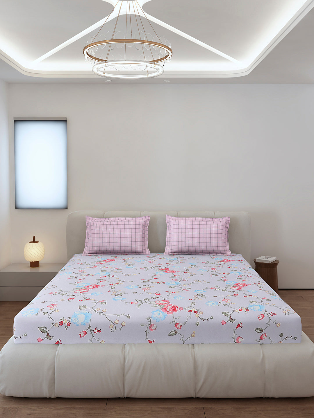 130 GSM Polyester King Size 1 Bedsheet with 2 Pillow Covers (Edmond)