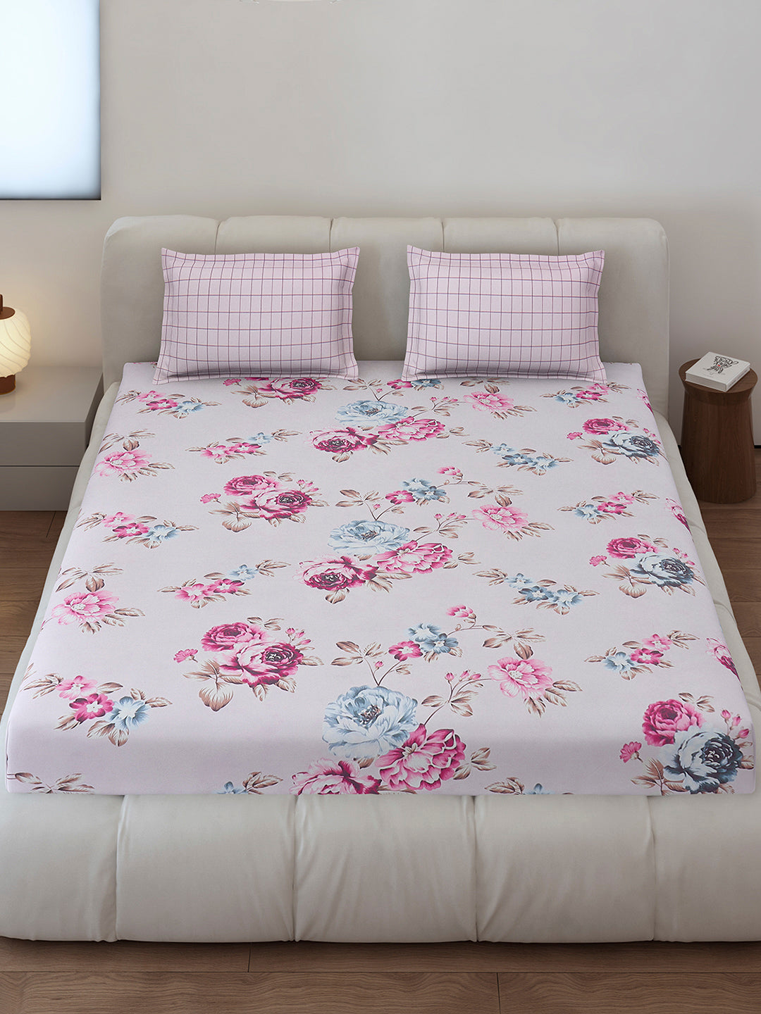 130 GSM Polyester King Size 1 Bedsheet with 2 Pillow Covers (Edmond)