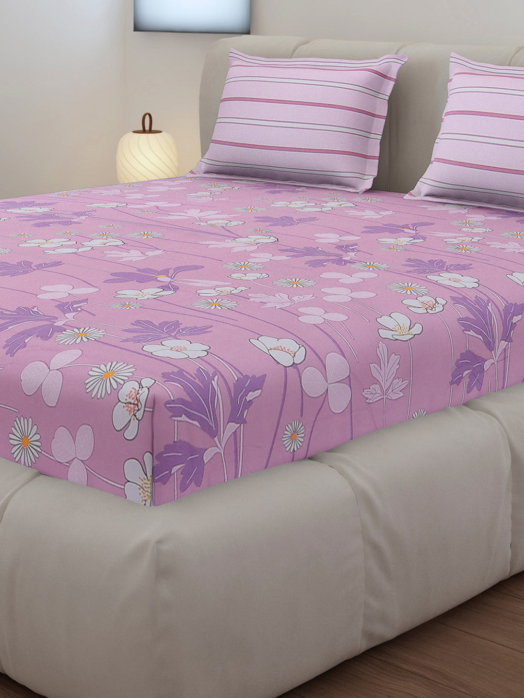 130 GSM Polyester King Size 1 Bedsheet with 2 Pillow Covers (Edmond)