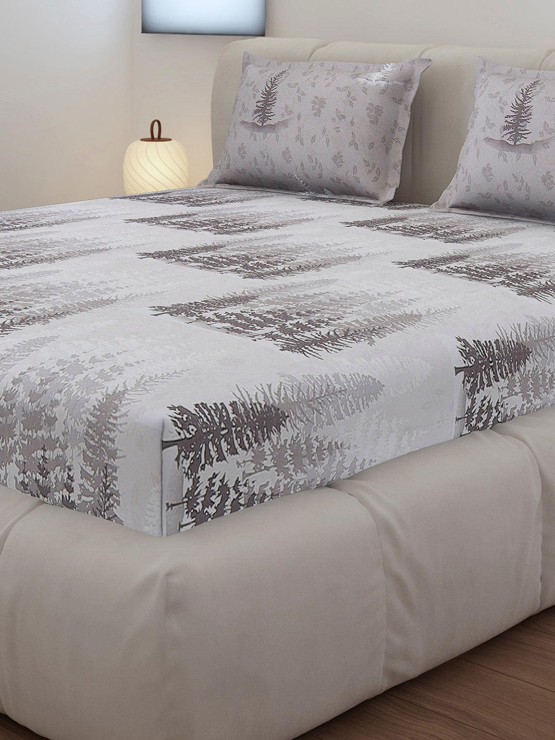 130 GSM Polyester King Size 1 Bedsheet with 2 Pillow Covers (Edmond)