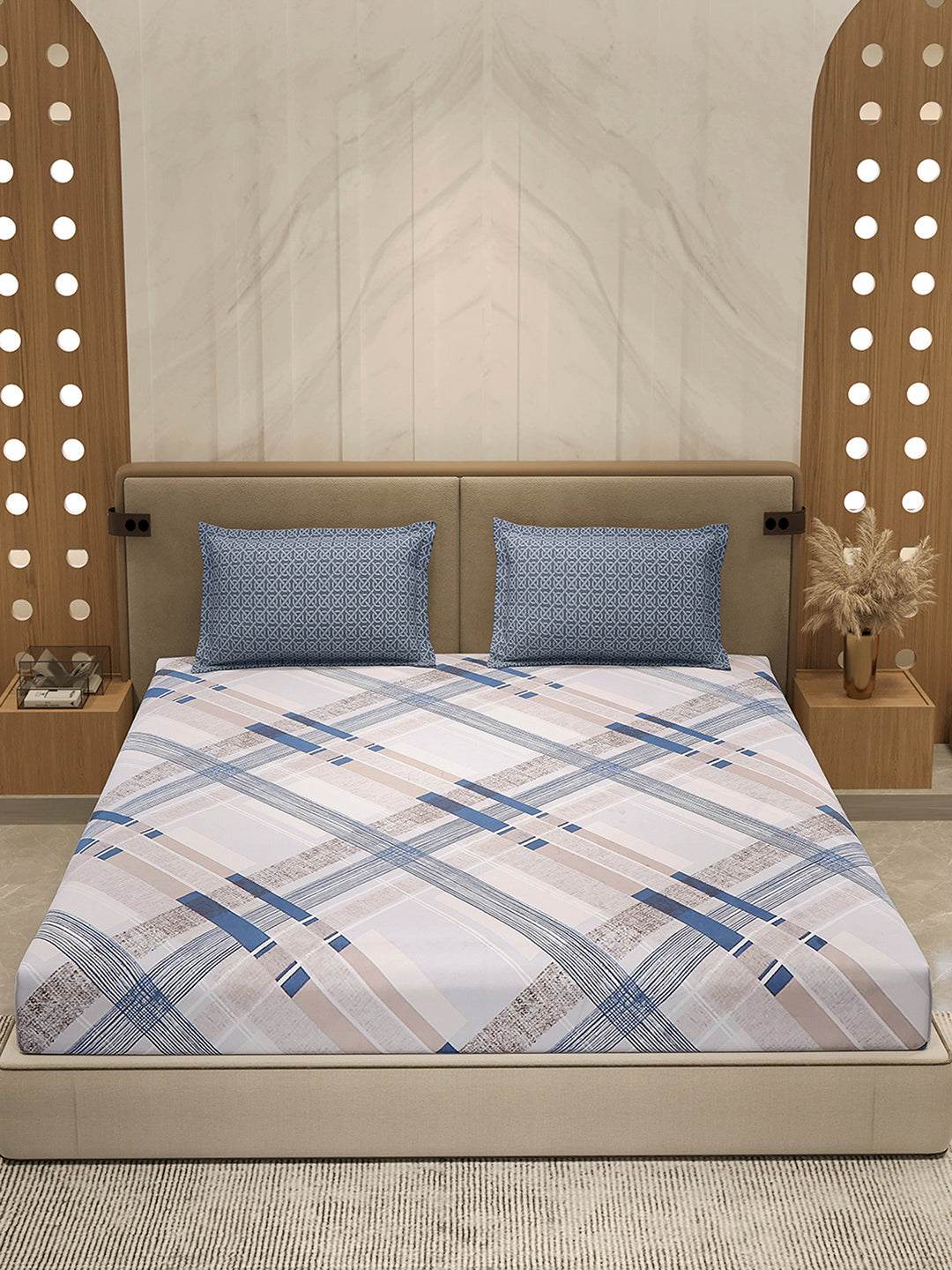 130 GSM Polyester Double Bed 1 Bedsheet with 2 Pillow Cover (Immortal)