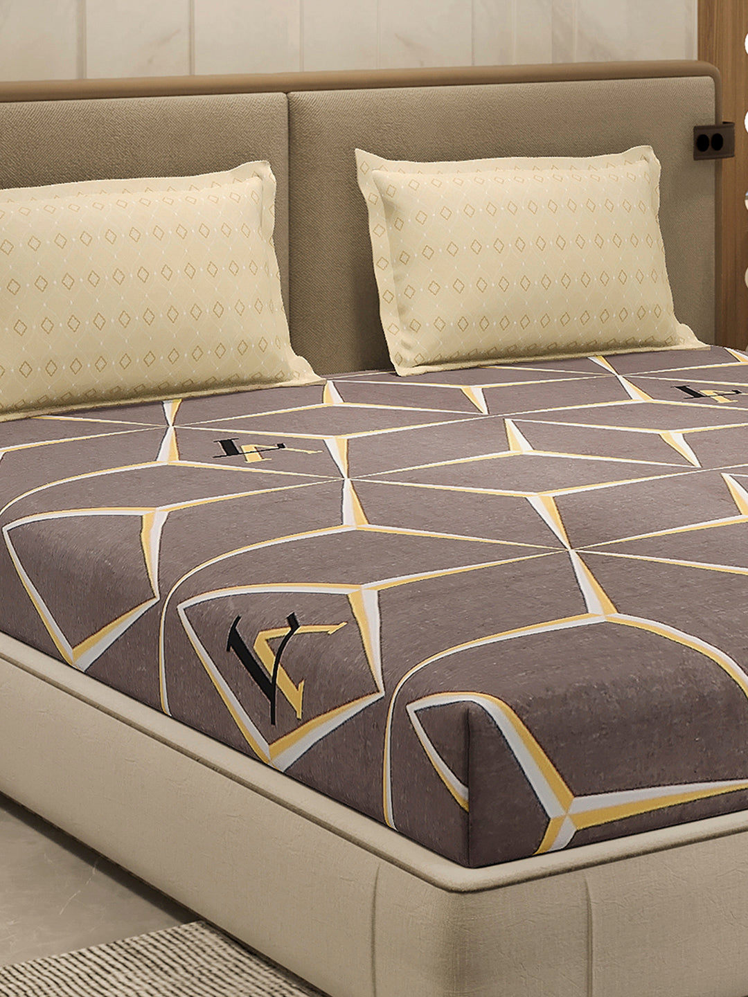 130 GSM Polyester Double Bed 1 Bedsheet with 2 Pillow Cover (Immortal)