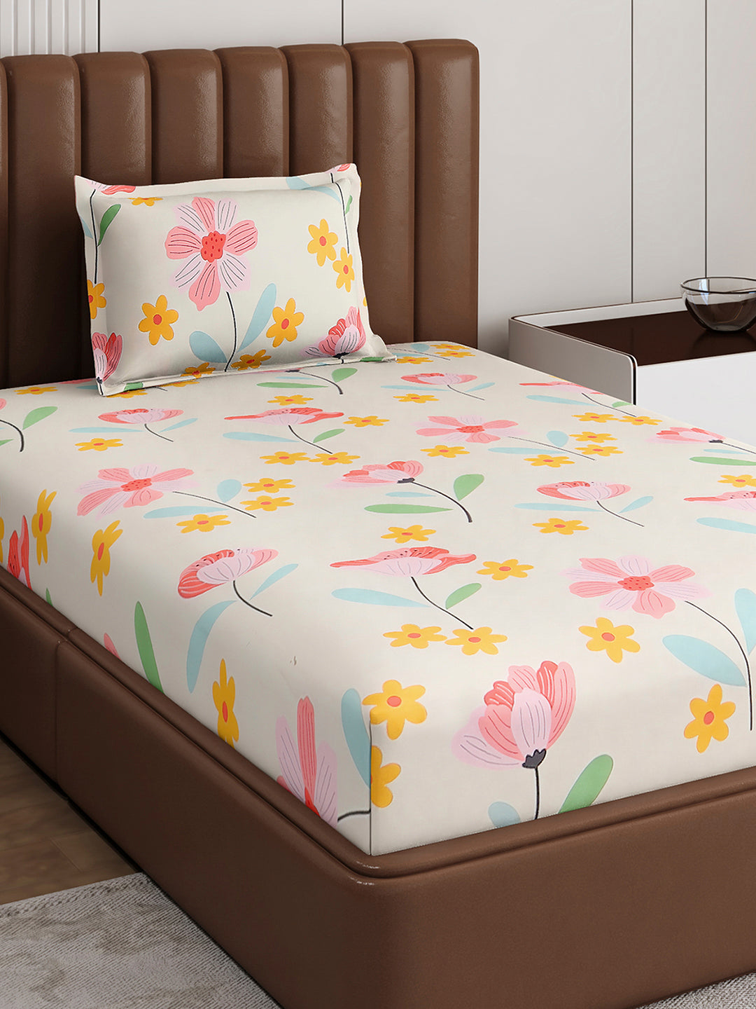 120 GSM Polyester Single Bedsheet with 1 Pillow Cover (Pixel)