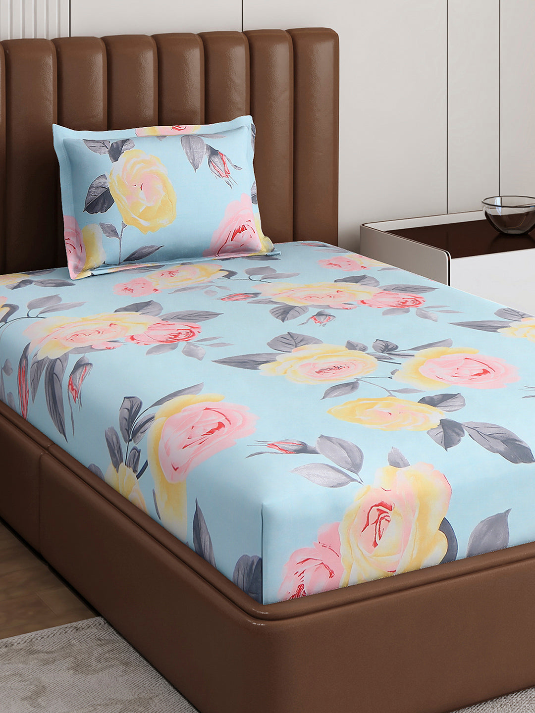 120 GSM Polyester Single Bedsheet with 1 Pillow Cover (Pixel)