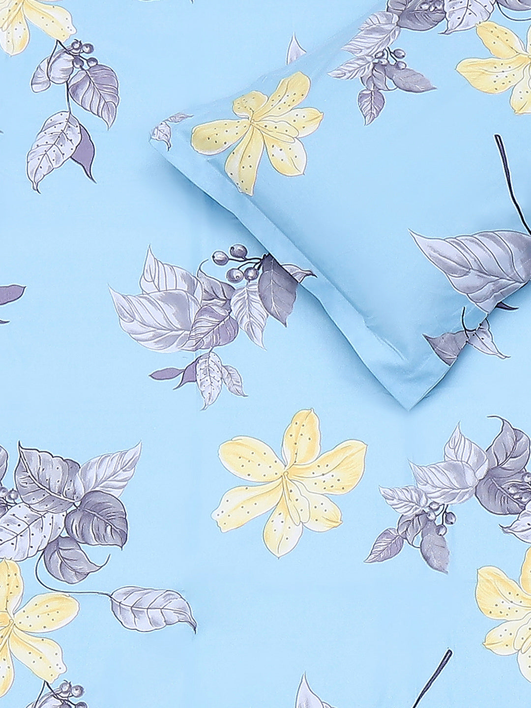 120 GSM Polyester Single Bedsheet with 1 Pillow Cover (Pixel)