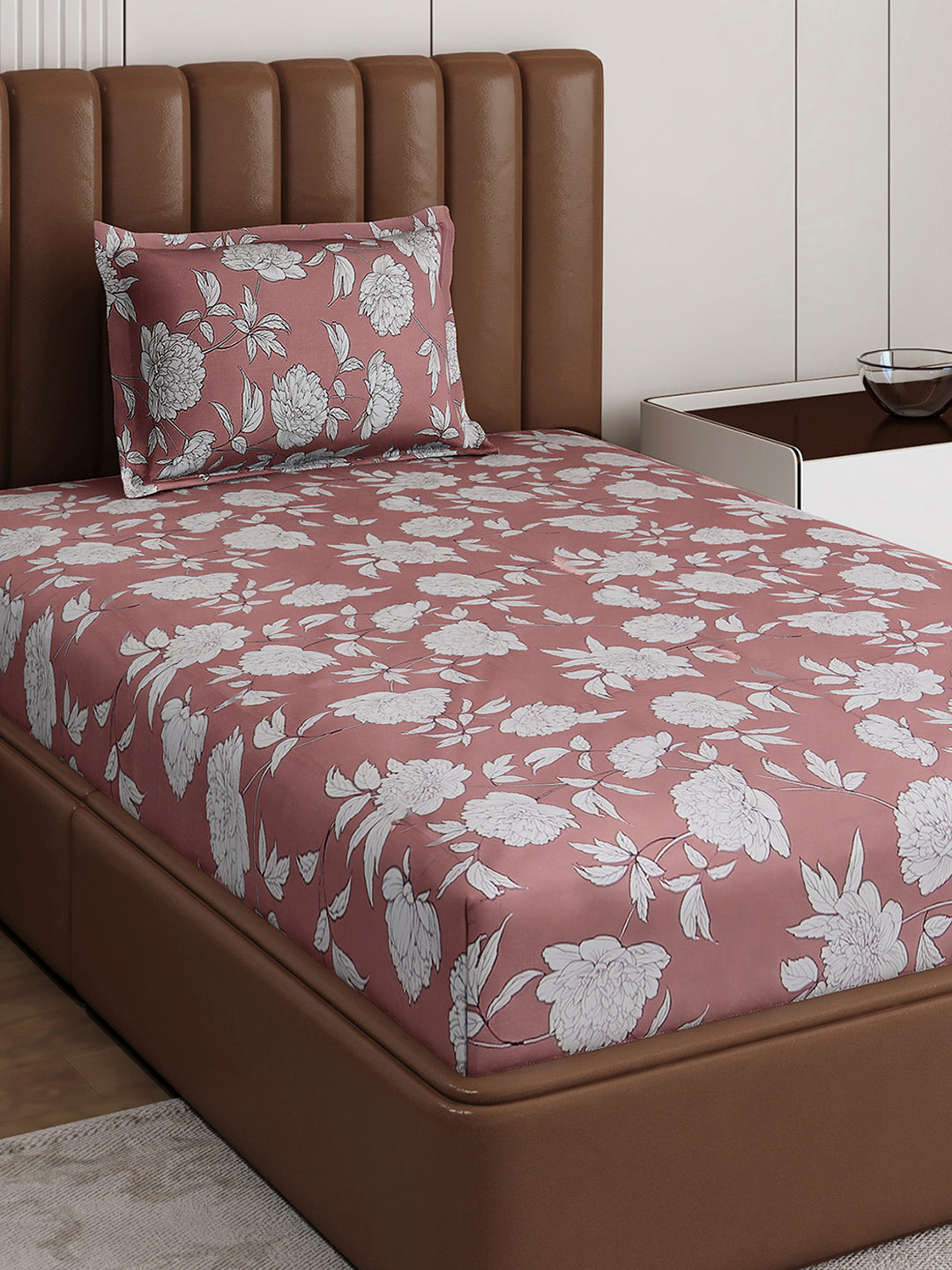 120 GSM Polyester Single Bedsheet with 1 Pillow Cover (Pixel)