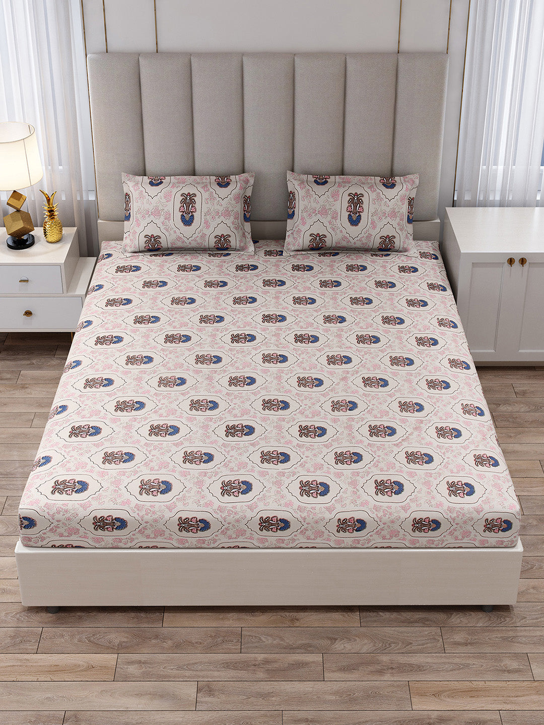 130 GSM Polyester King Size 1 Bedsheet with 2 Pillow Covers (Royal King)