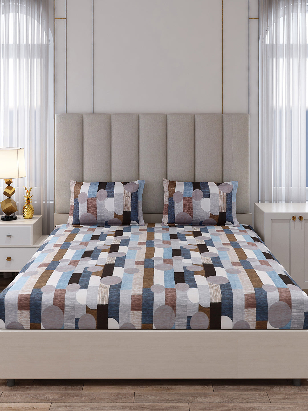 130 GSM Polyester King Size 1 Bedsheet with 2 Pillow Covers (Royal King)