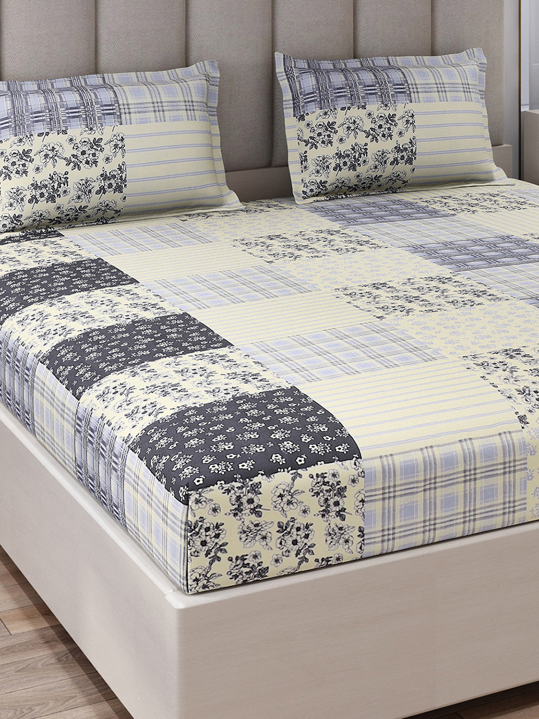 130 GSM Polyester King Size 1 Bedsheet with 2 Pillow Covers (Royal King)