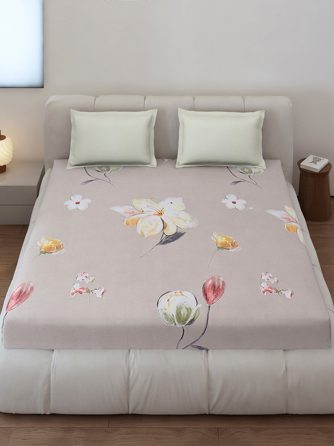 130 GSM Polyester King Size 1 Bedsheet with 2 Pillow Covers (Stanley)