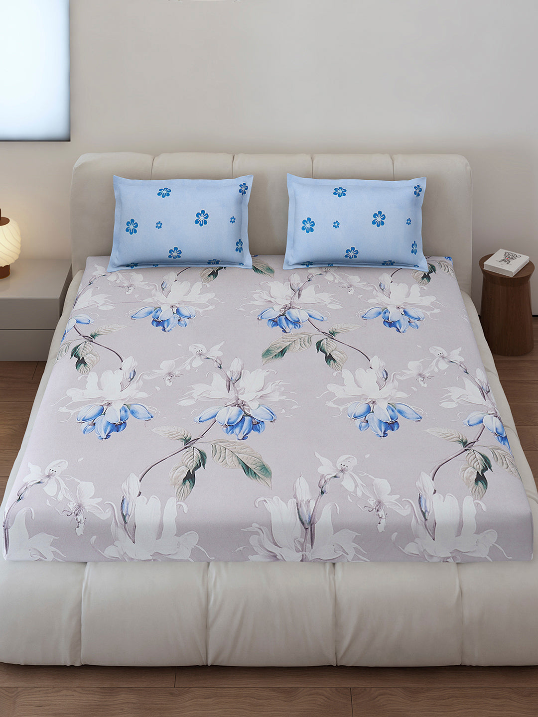 130 GSM Polyester King Size 1 Bedsheet with 2 Pillow Covers (Stanley)