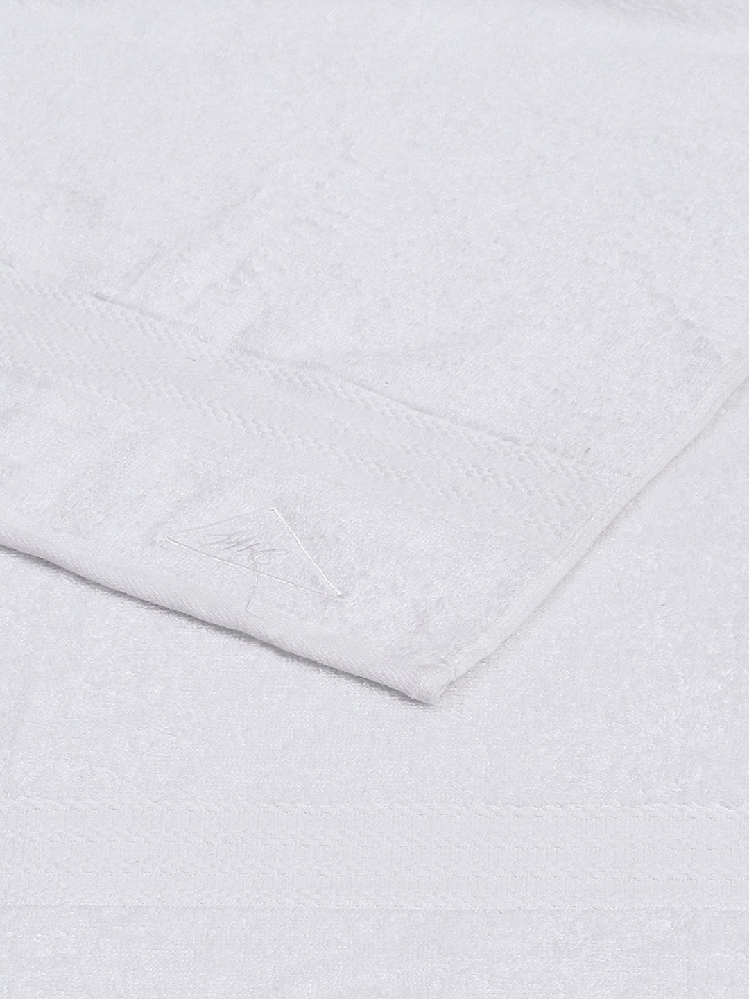 White Cotton Solid 400 GSM Bath Towel (Jazz)