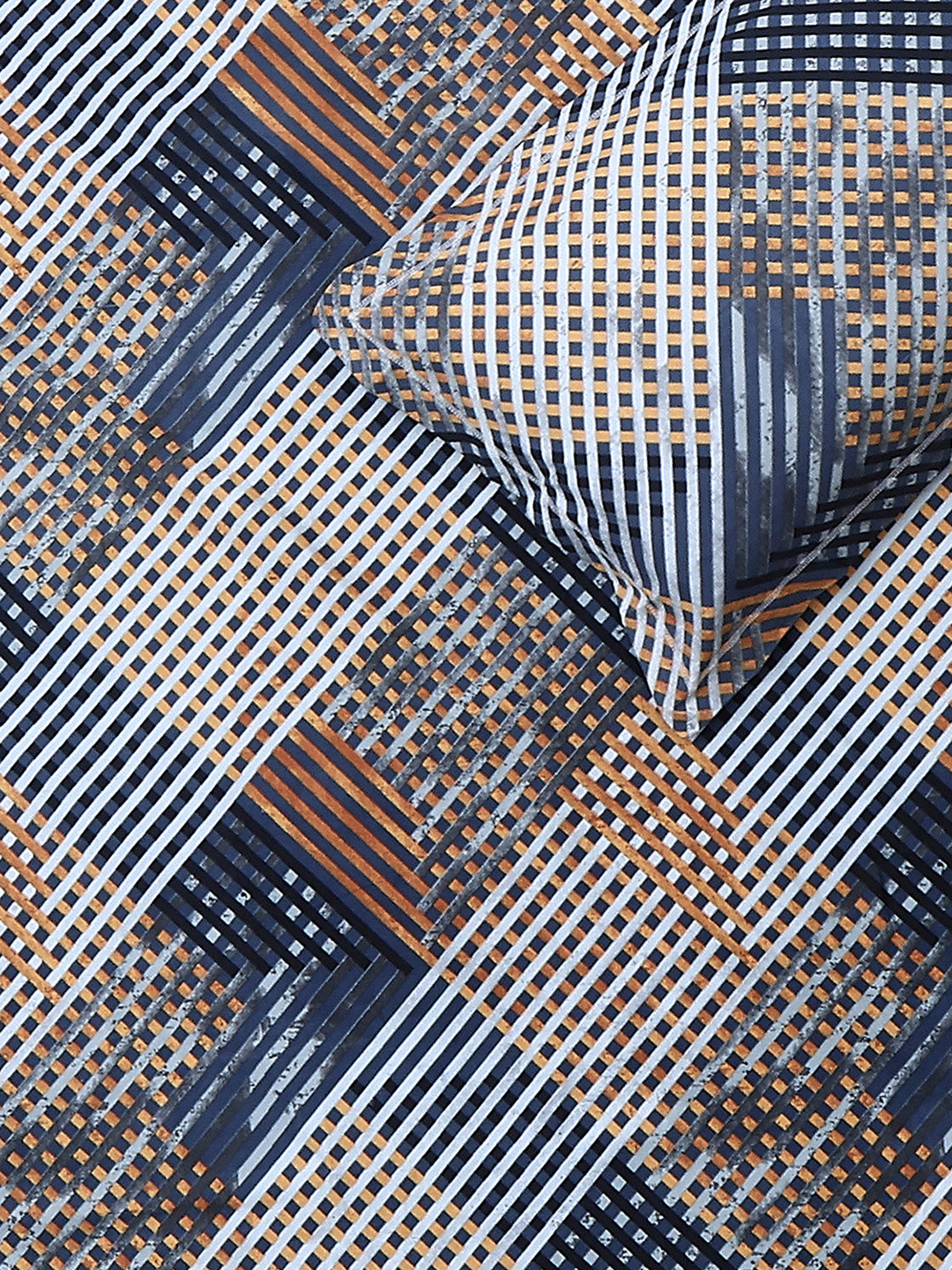 Printed Double Bed 130 GSM 4 Pc Bedding Set (1 Bedsheet, 1 AC Comforter & 2 Pillow Cover)