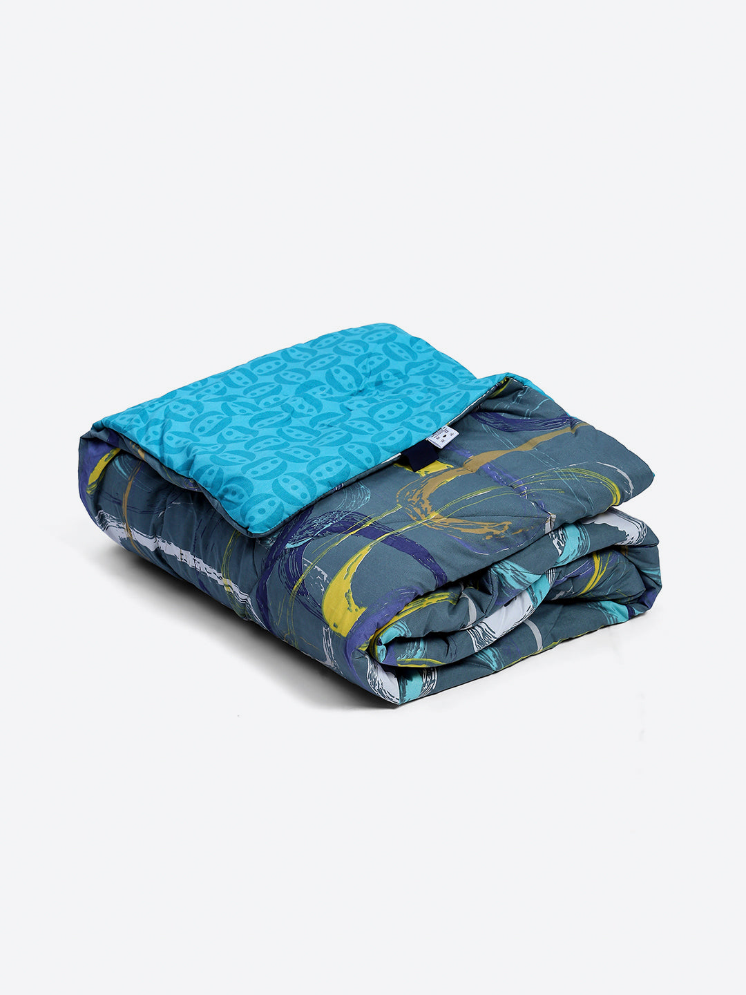 Printed Double Bed 130 GSM 4 Pc Bedding Set (1 Bedsheet, 1 AC Comforter & 2 Pillow Cover)