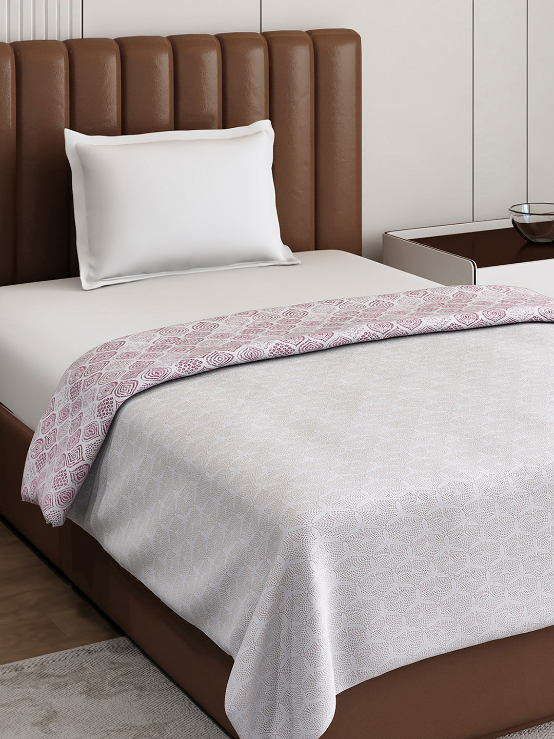 Floral Print Single Bed 150 GSM Dohar for Mild Winter - (Daisy)