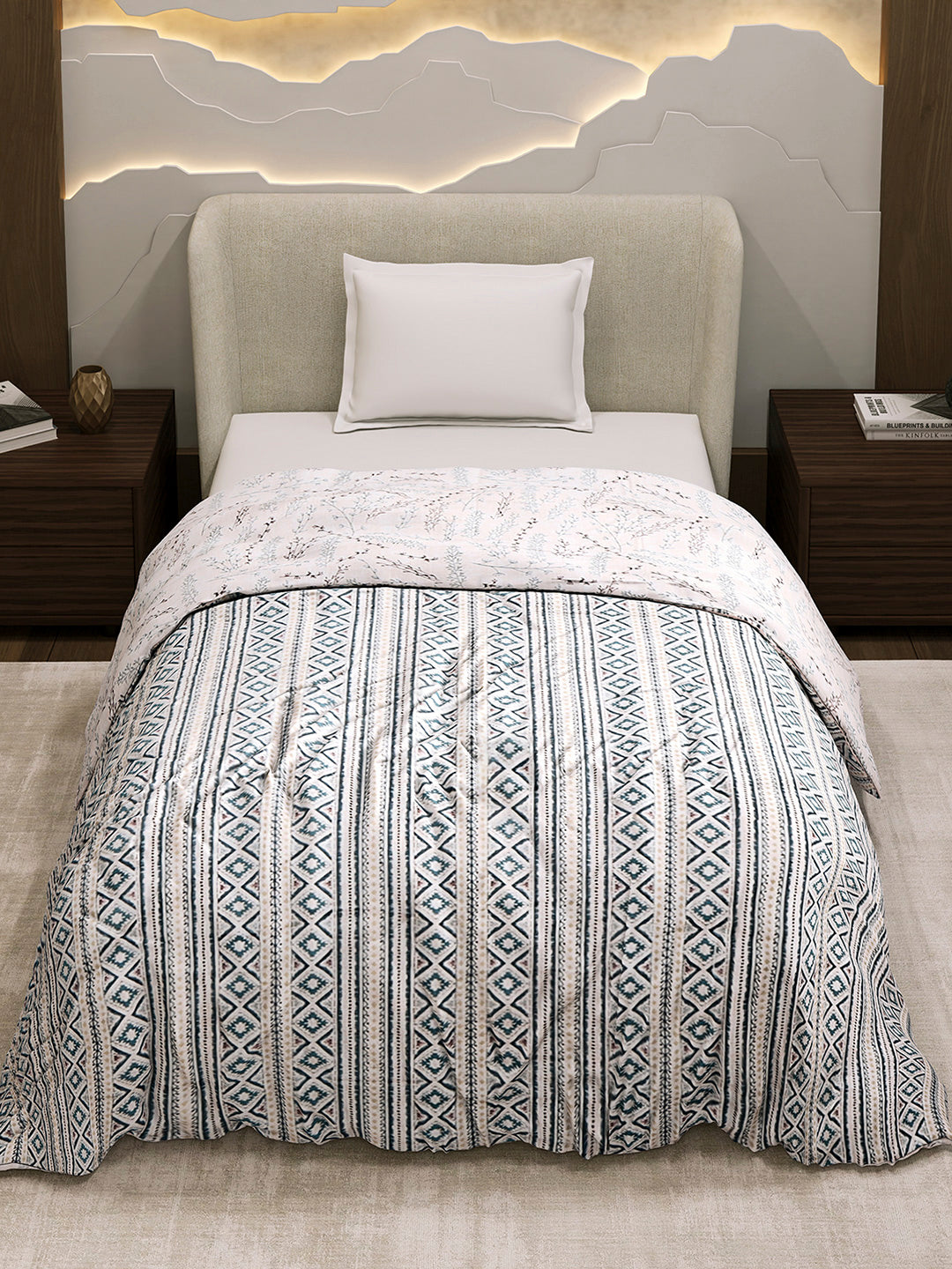 Printed Single Bed 1 Ply Dohar for Mild Winter - (Daisy)