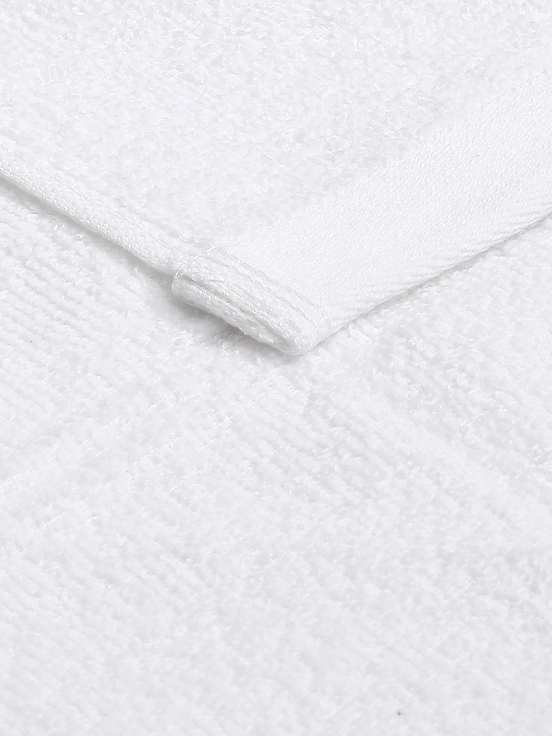 White Cotton Solid 600 GSM Face Towel (Pack of 4)