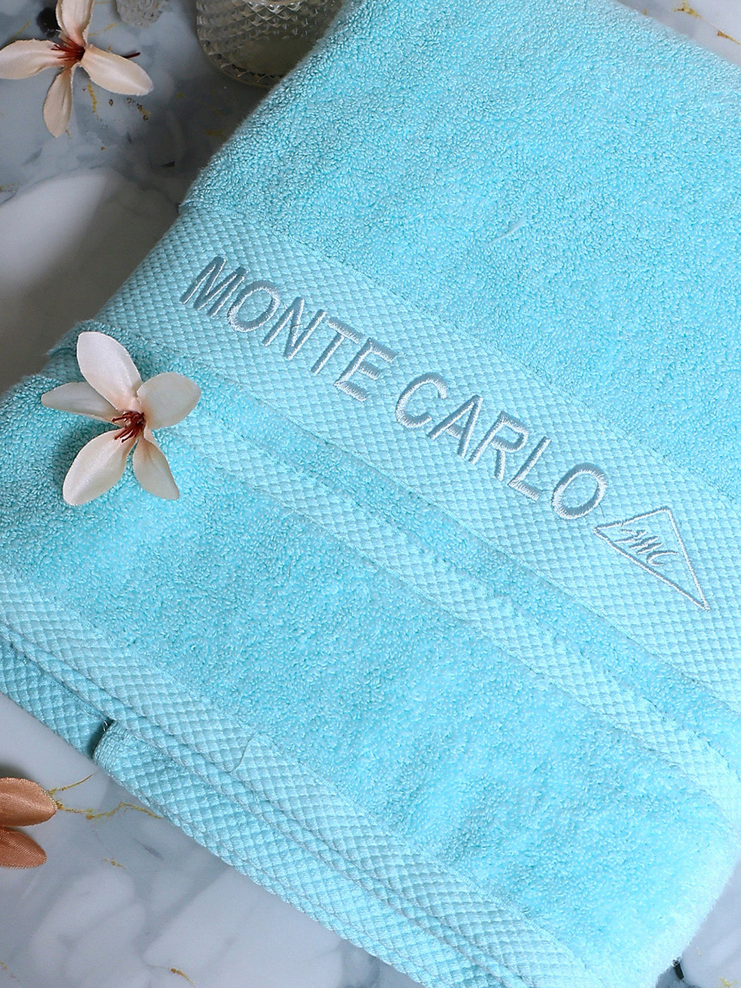 Aqua Blue Cotton Solid 650 GSM Bath Towel (Eusapia)